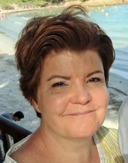 Karine HOFFMANN